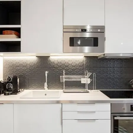 Amazing 6 Pax Place Near Opera Lejlighed *