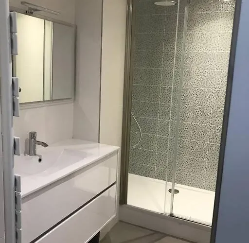 Amazing 6 Pax Place Near Opera Διαμέρισμα *
