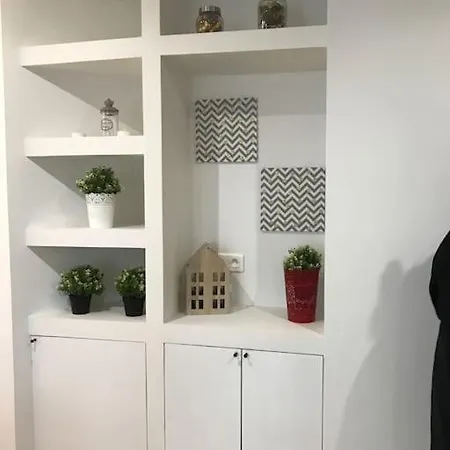 Amazing 6 Pax Place Near Opera